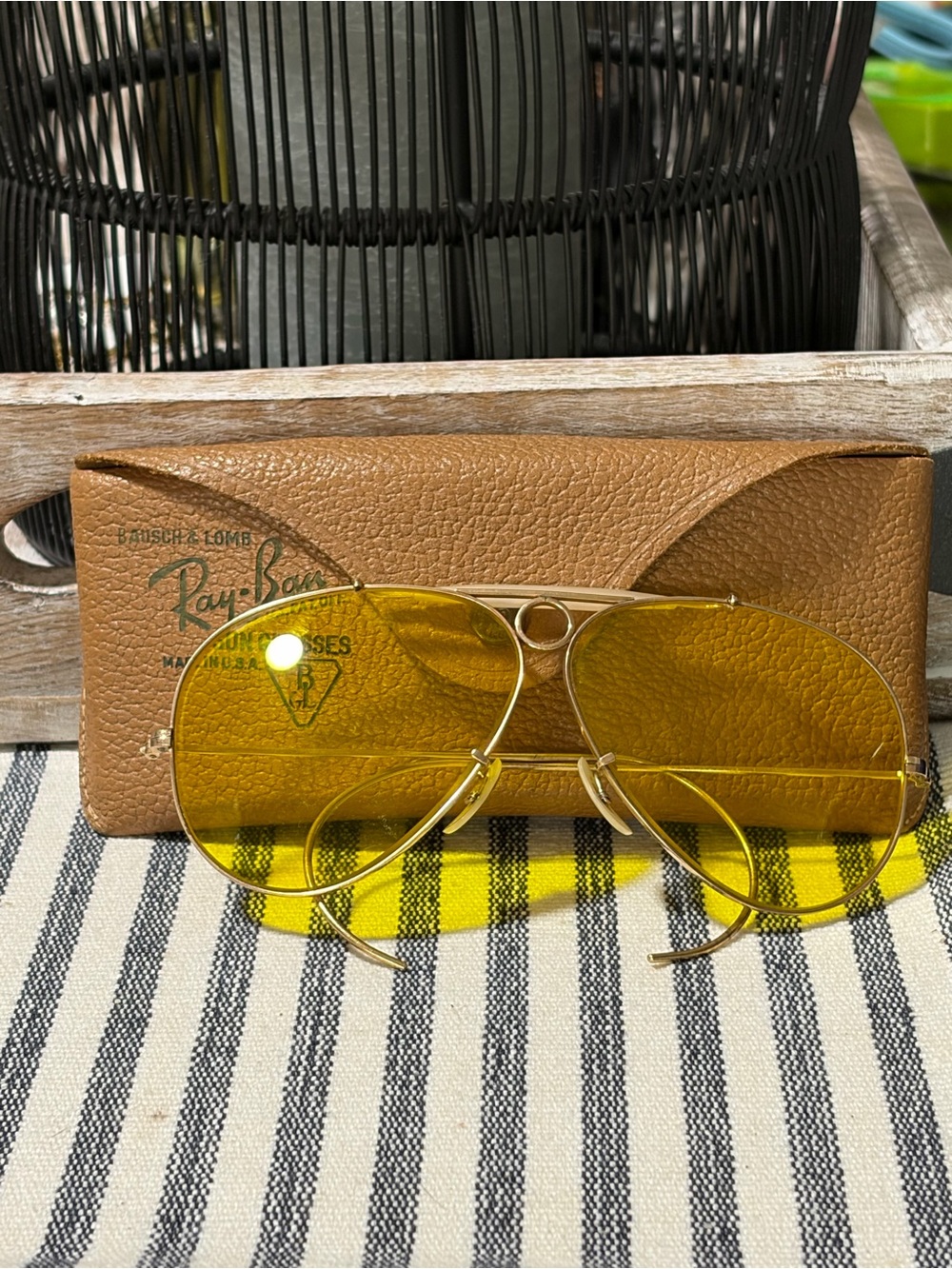 Vintage 1960’s Ray Ban 1/10 12K GF aviator shooting glasses with case